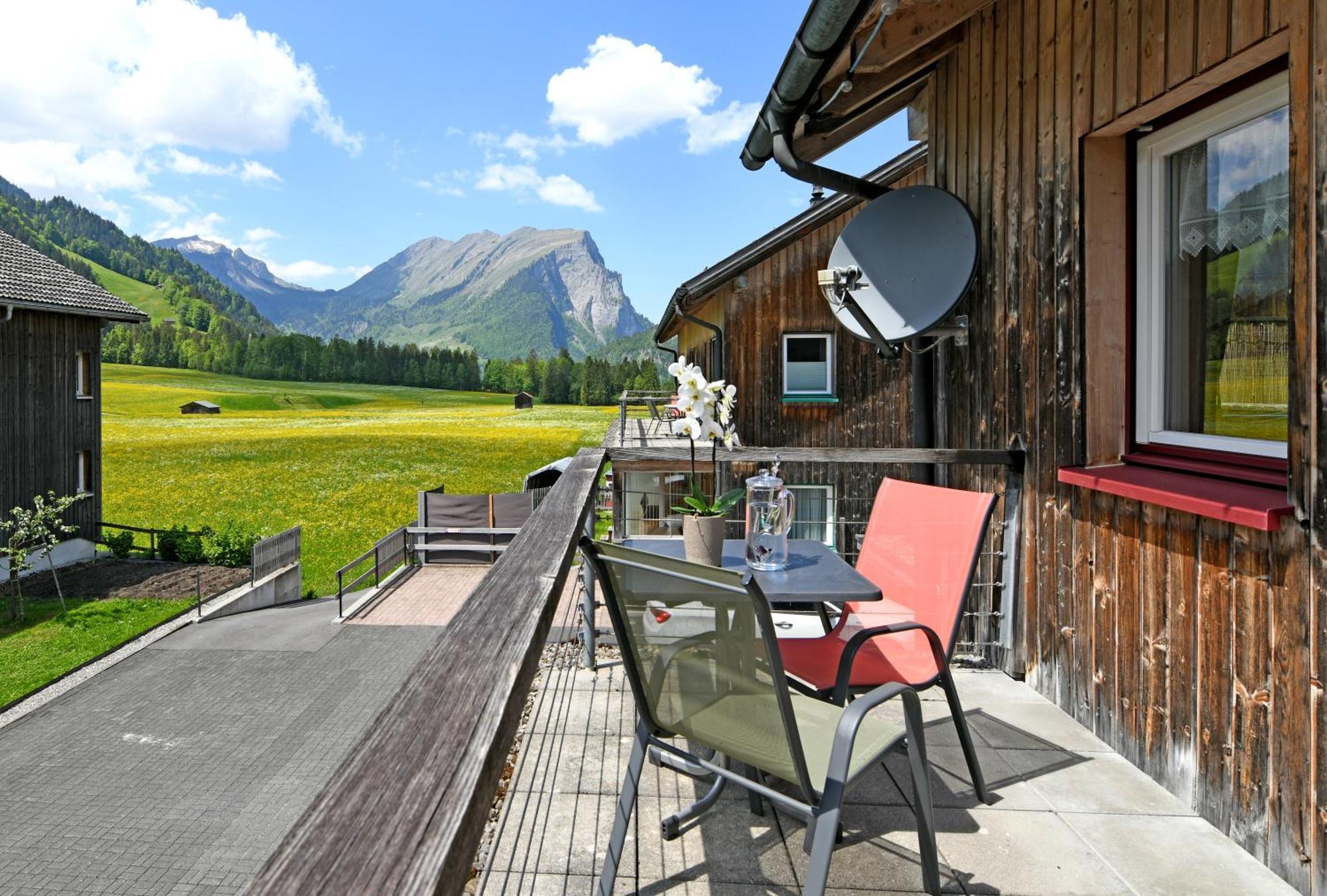 Ferienwohnungen Schantl Schoppernau Exterior foto